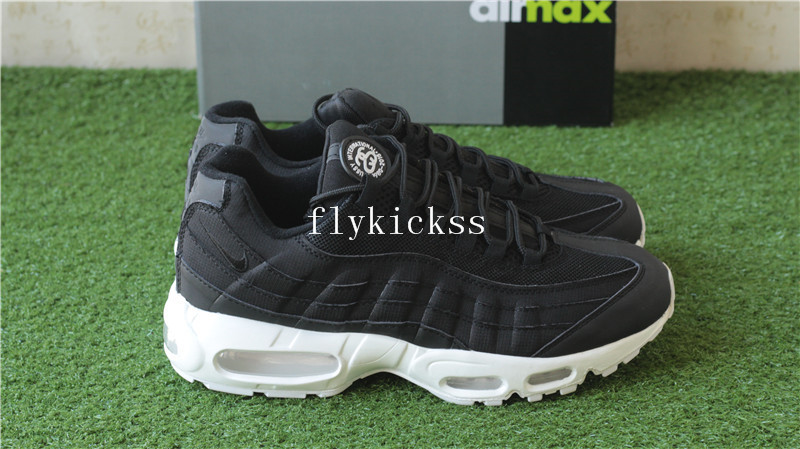 Nike Air Max 95 Essential Black White